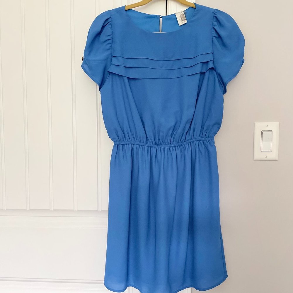Blue Knee Length Dress with cap sleeves | Size: Medium